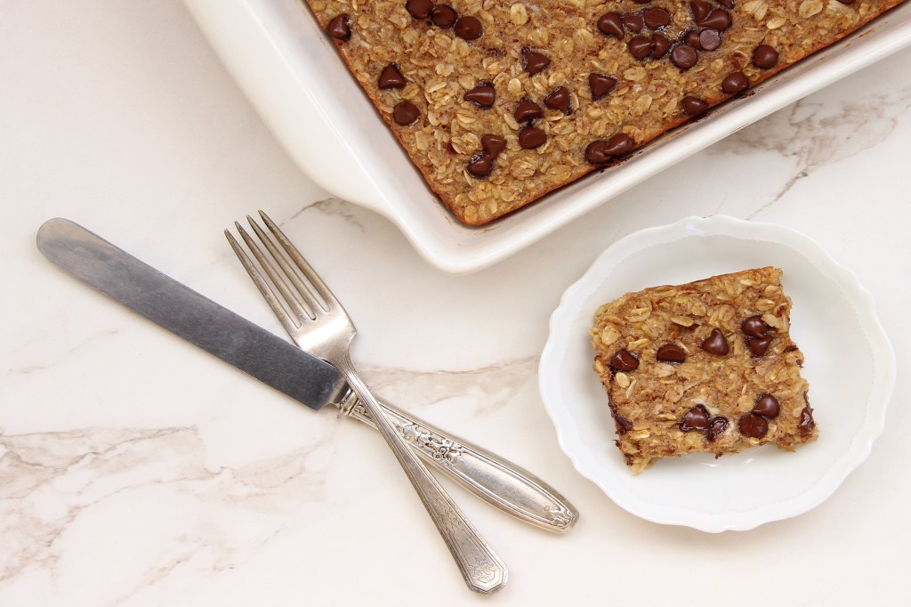 Le snack parfait pour les mamans pressées : barres tendres à l&rsquo;avoine et au&nbsp;chocolat